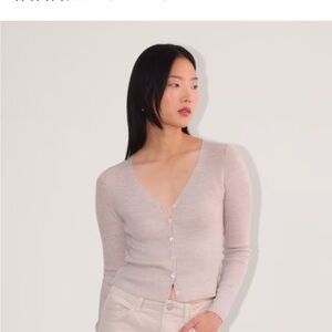 Everlane ultra soft merino cardigan